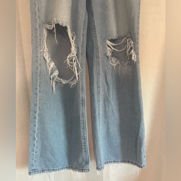 Bridge by gly High-Rise Light Blue Distressed Wide-Leg Jeans - Picture 3 of 6